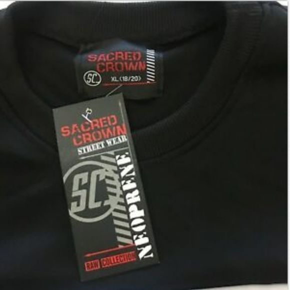 Sacred Crown Boys White Black Sweatshirt Jumper Tops Short Sleeve Size XL 18/20 - Picture 3 of 4